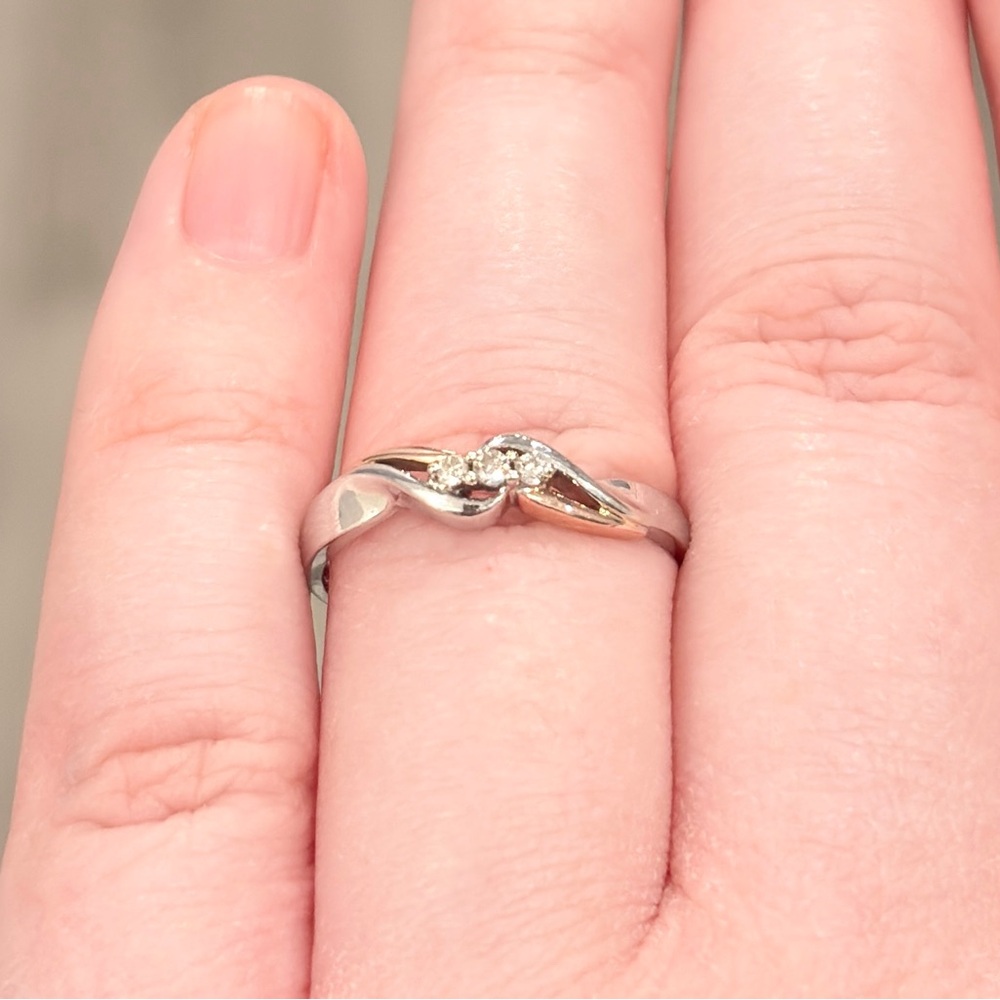 10K Diamond Ring, Three Stone, Dainty Swirl, Size 7.25, White Rose Gold - Picture 5 of 14